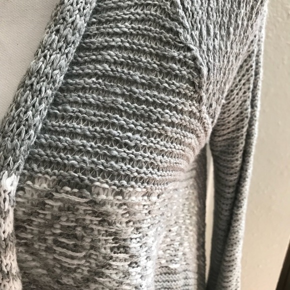 Hollister Open Drape Cardigan Sz XS/S - Picture 2 of 3